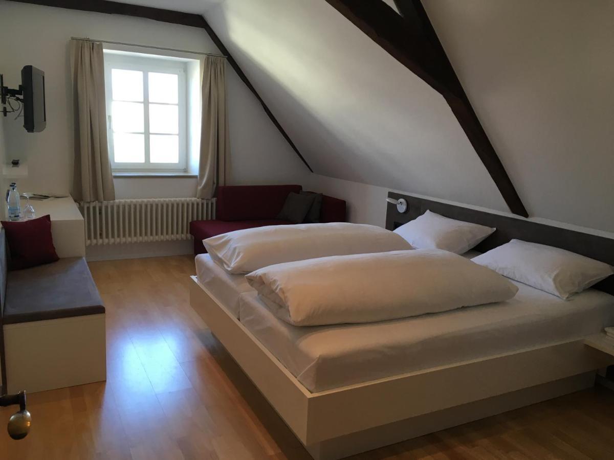 Gasthaus Rebstock Egringen Efringen-Kirchen Esterno foto